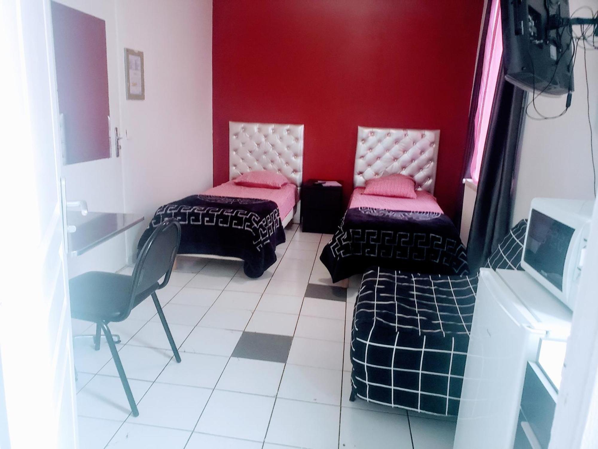Le Cedre Hotel Saint-Denis  Eksteriør billede
